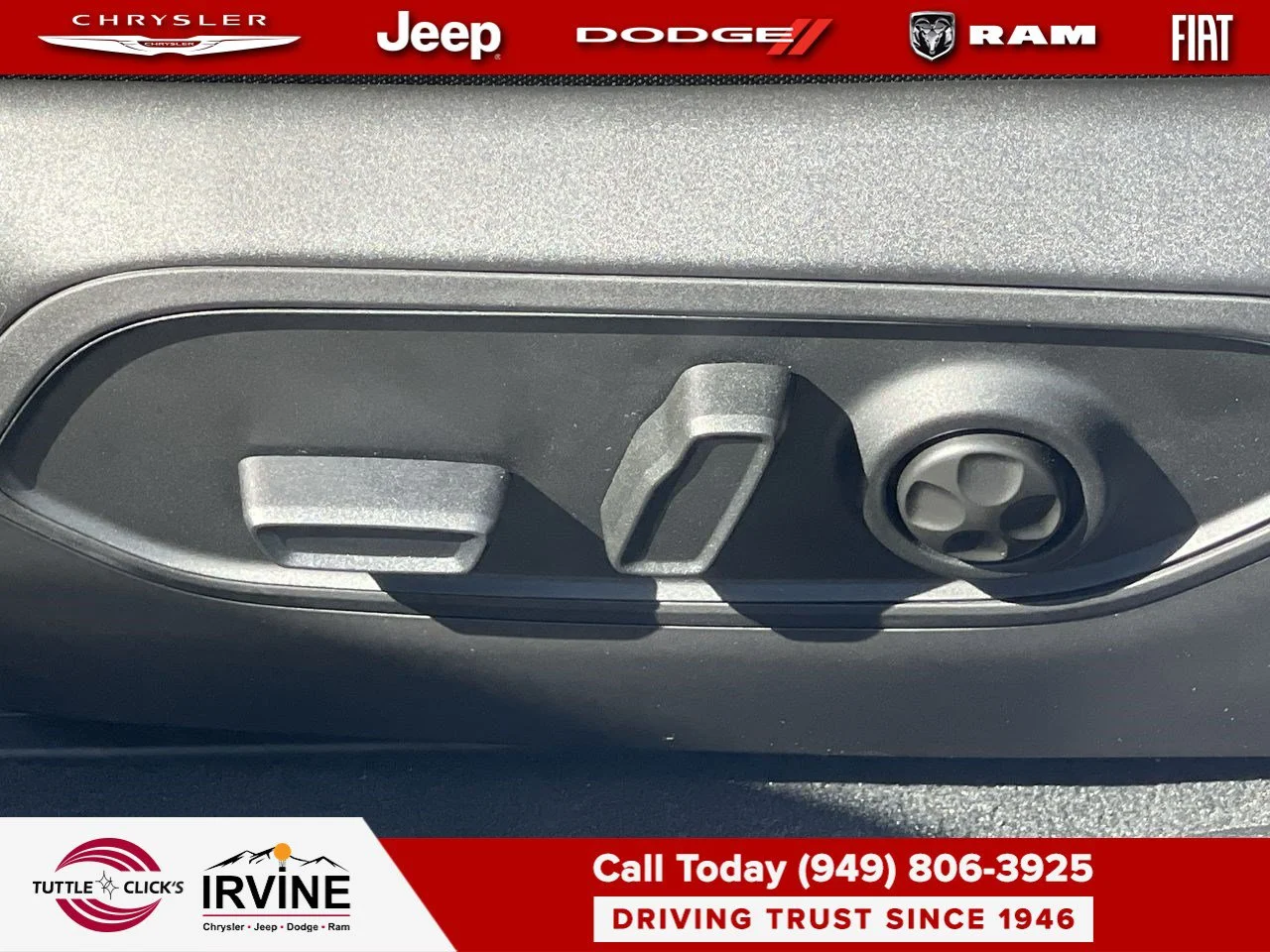 New 2027 Bright White Clear-Coat Paint Jeep Limited Reserve image 28