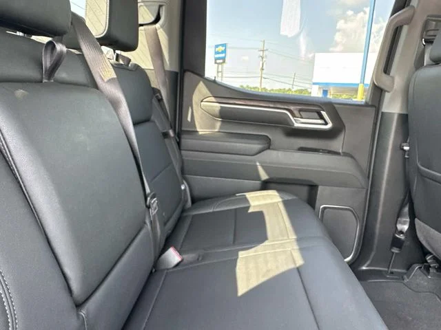 Used 2026 Silver GMC SLT image 15