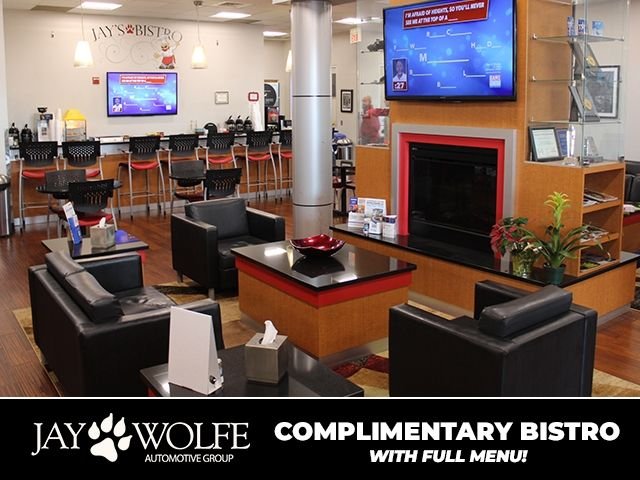 2021 GMC Yukon SLT - Photo 29