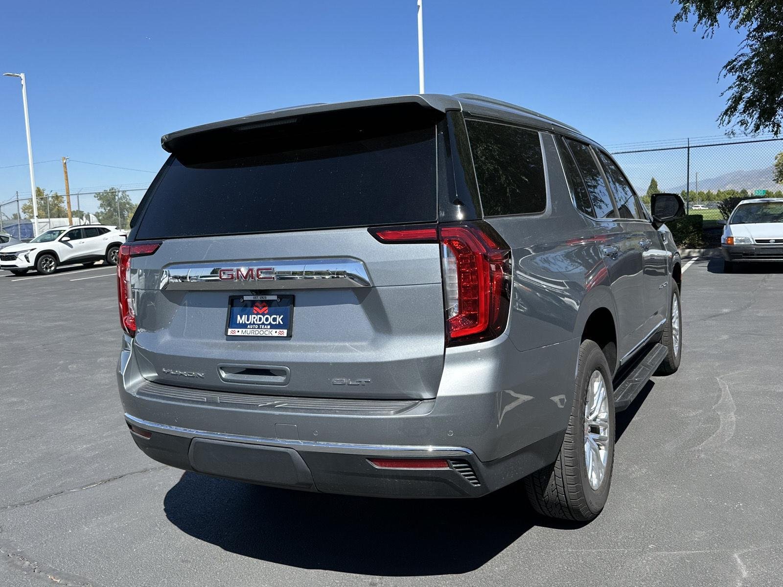 2023 GMC Yukon SLT - Photo 14