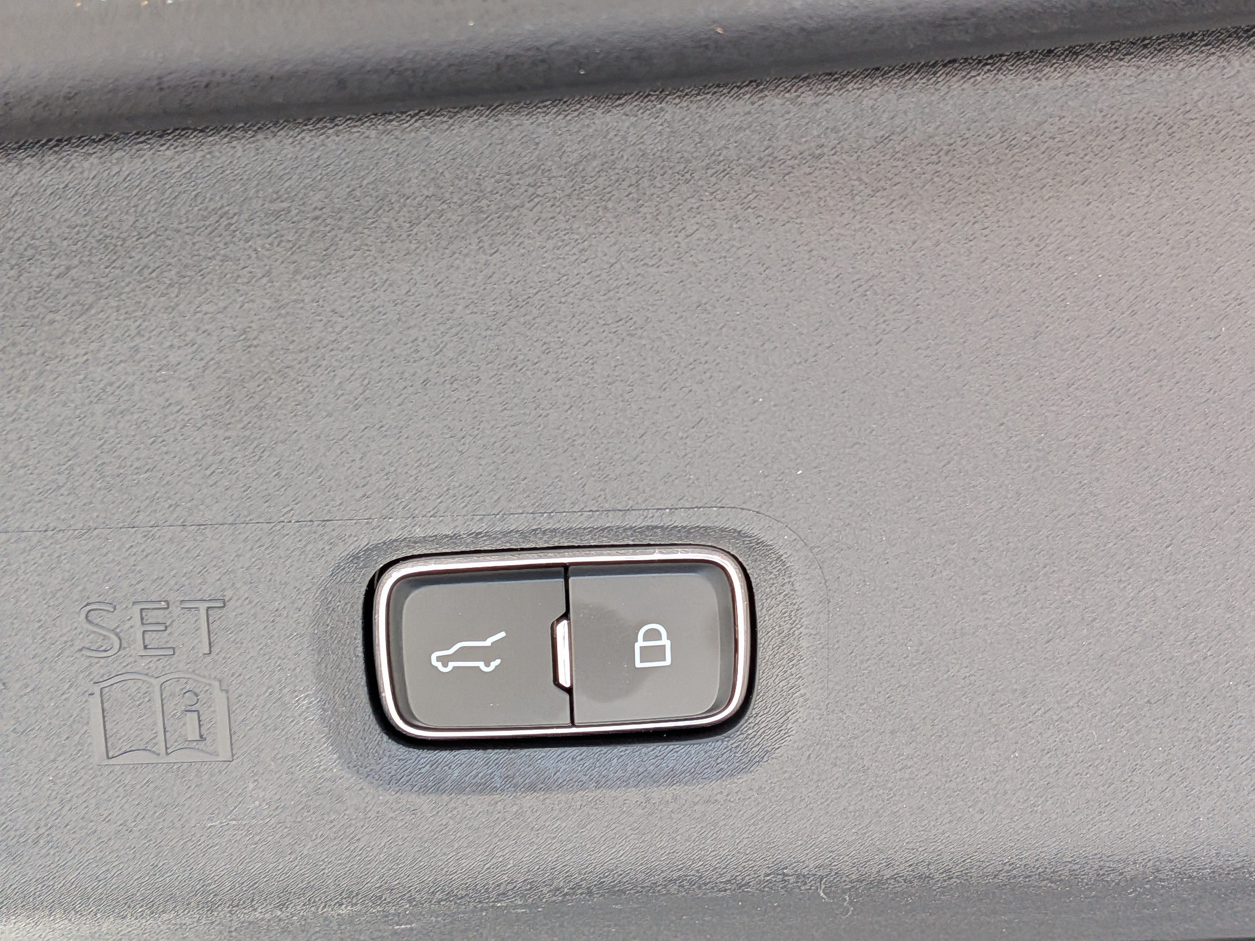 2025 Ford Expedition Active - Photo 13