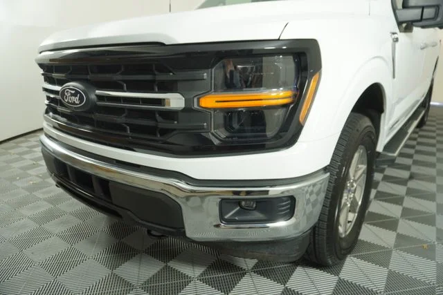 Used 2024 White Ford XLT image 12