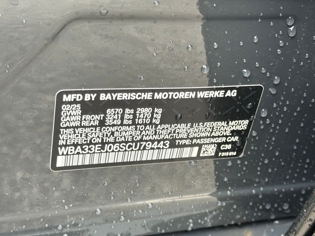2025 BMW 7 Series 760i - Photo 29