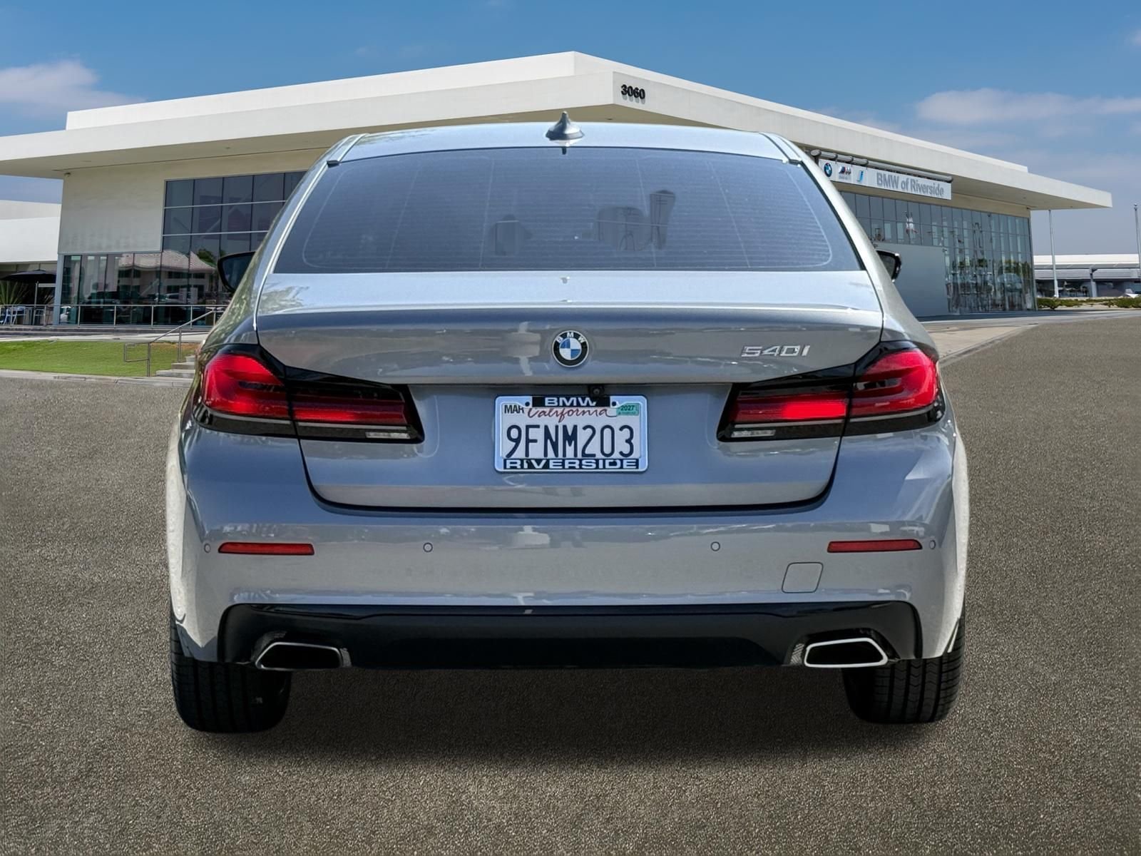 Certified Used 2023 Skyscraper Grey Metallic BMW 540i image 9