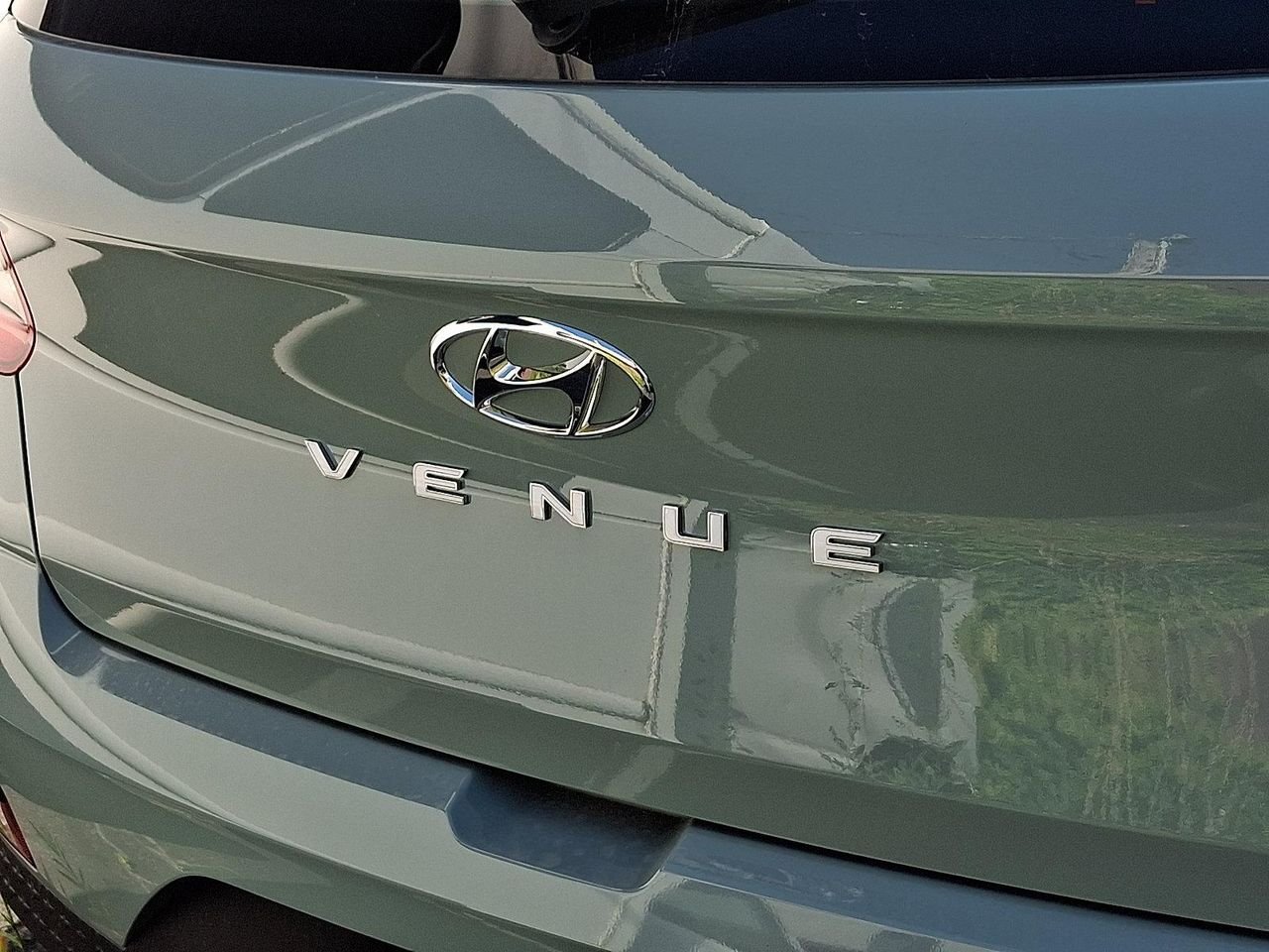 New 2026 Mirage Green Hyundai SEL image 6