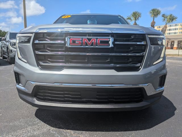 Used 2025 Sterling Metallic GMC Elevation image 9