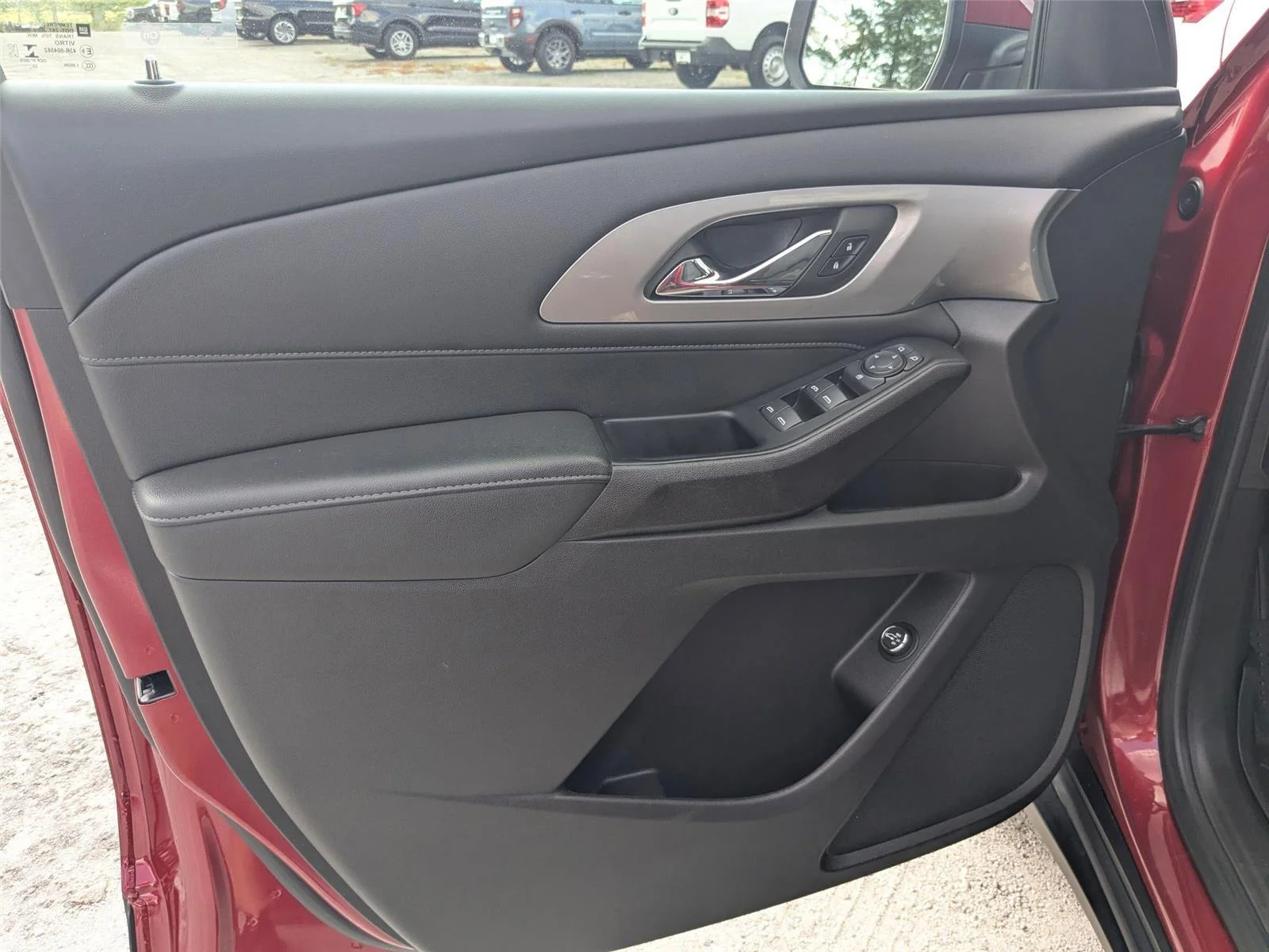 Used 2023 Radiant Red Tintcoat Chevrolet LT Cloth image 10