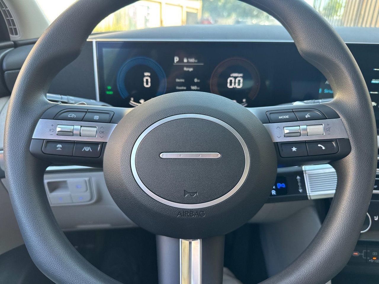 New 2025 Silver Hyundai SEL image 22