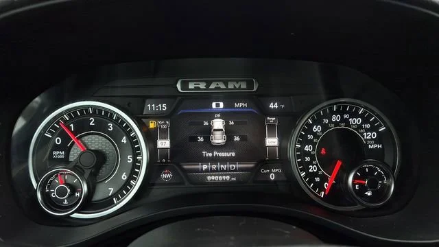 Used 2022 Off-white Ram Laramie Crew Cab 4x4 5