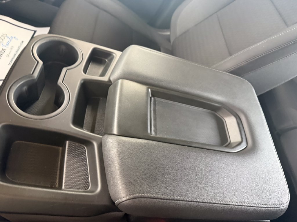 Used 2024 Gray GMC SLE image 14