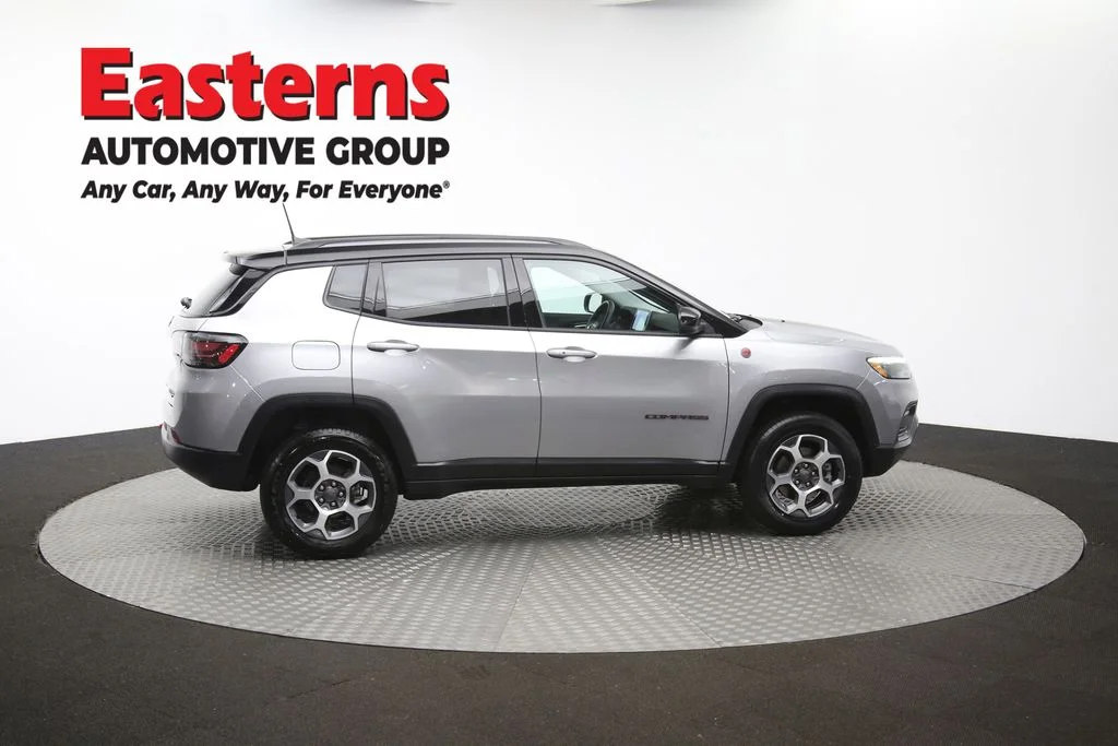 Used 2022 Silver Jeep Trailhawk image 44