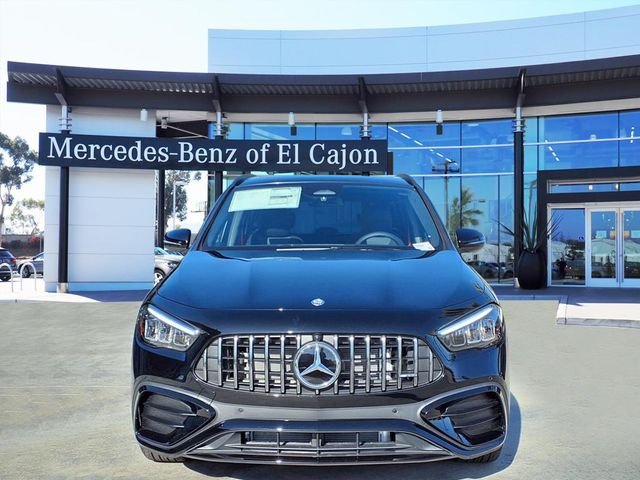 2026 Mercedes-Benz GLA AMG GLA 35 - Photo 2