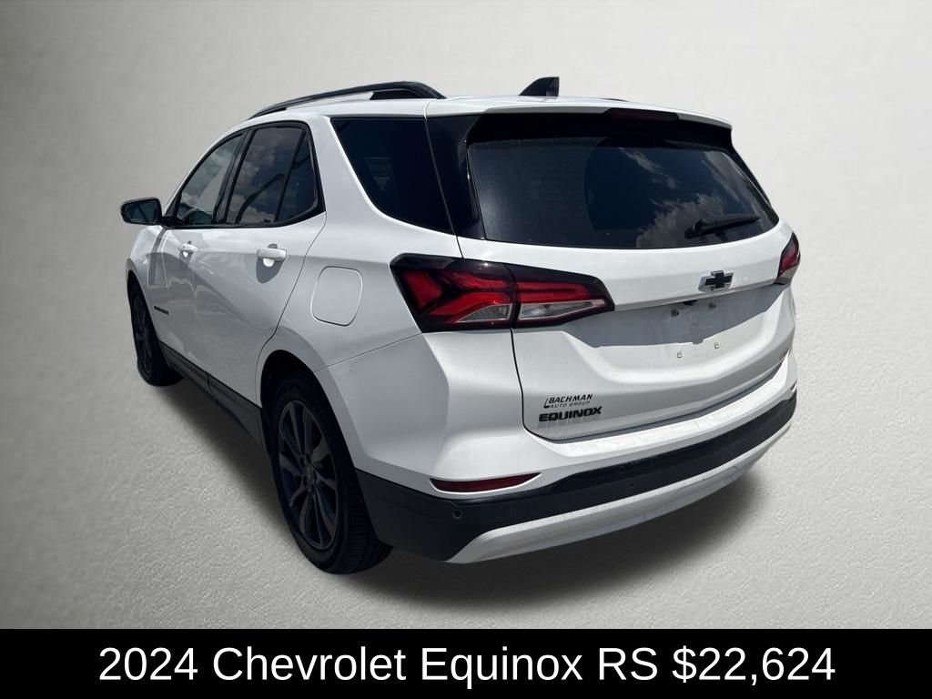 Used 2024 Summit White Chevrolet RS image 5