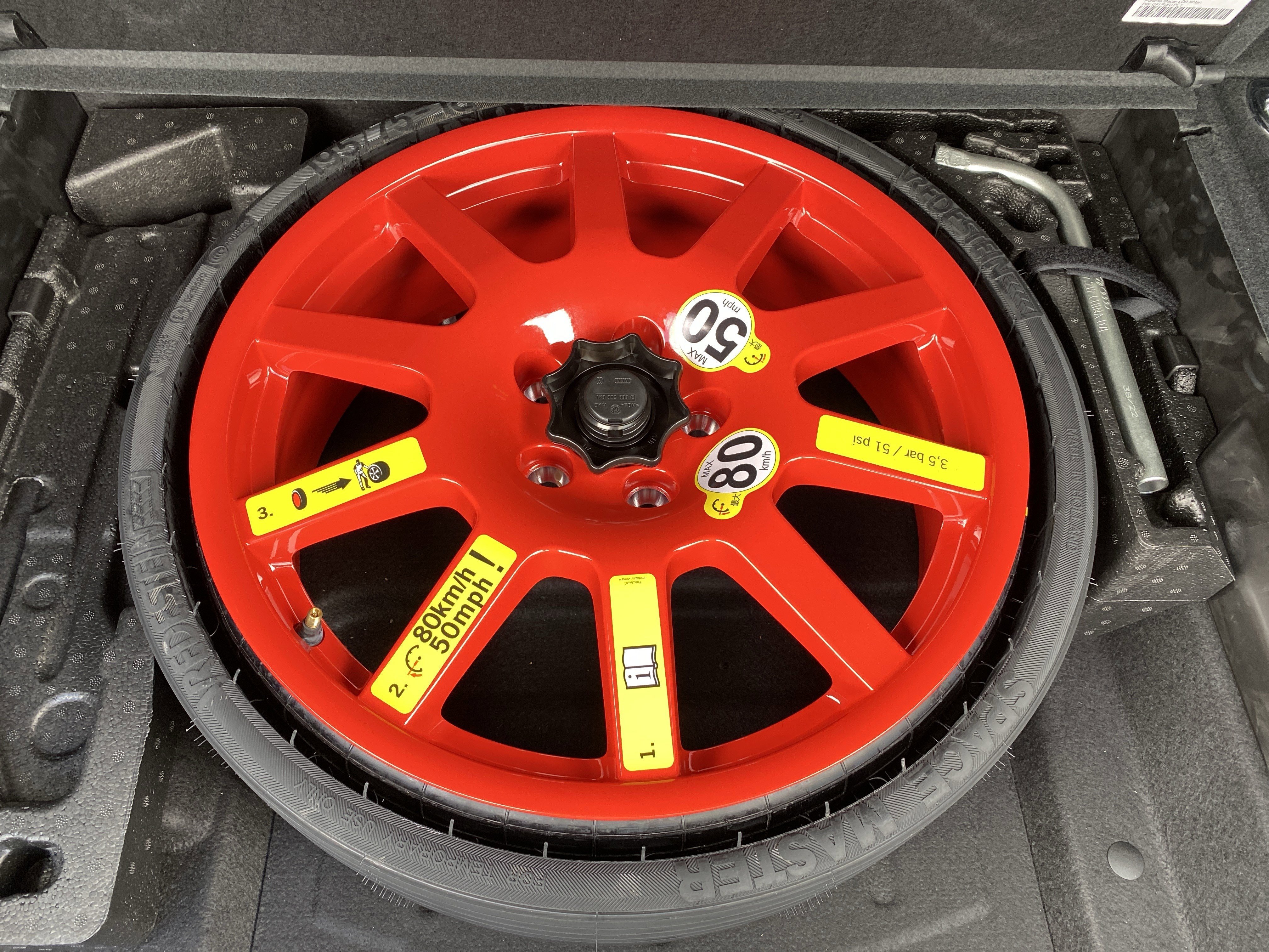 2024 Porsche Macan Base - Photo 8