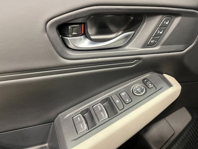 New 2026 Platinum White Pearl Honda EX-L image 14