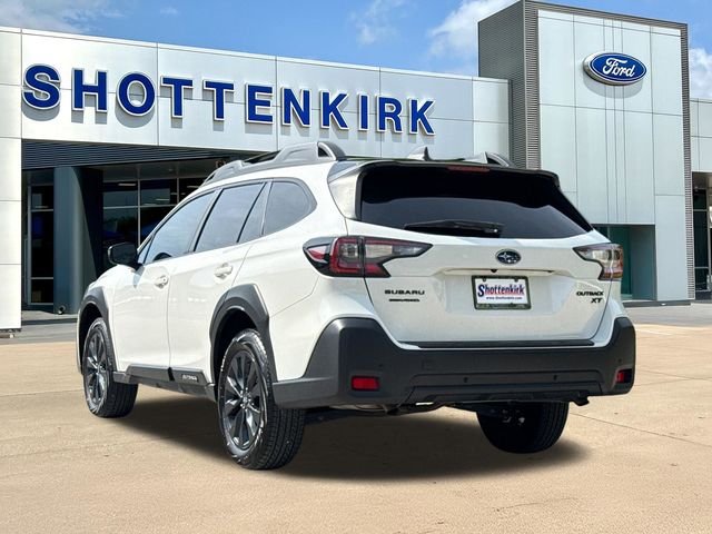 Used 2024 White Subaru Onyx Edition XT image 6