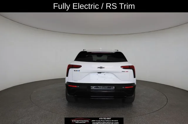 Used 2024 White Chevrolet RS image 15
