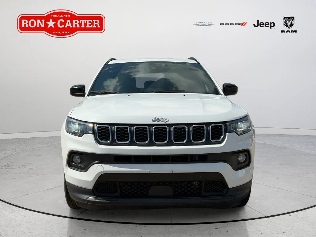 Used 2024 Jeep Compass Latitude with VIN 3C4NJDBN3RT138733 for sale in Alvin, TX