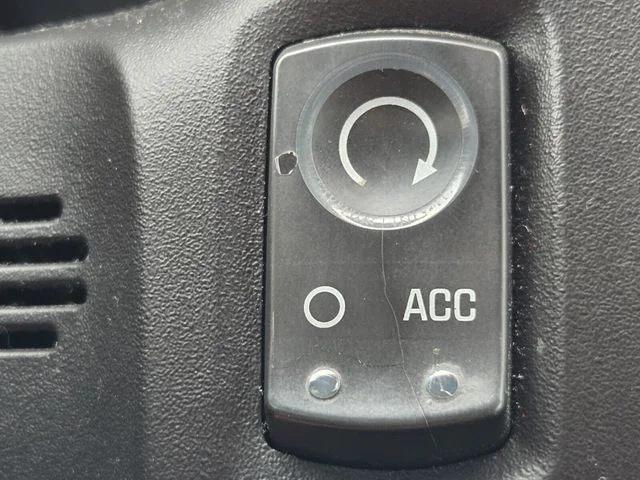 Used 2006 Orange Chevrolet Base image 23