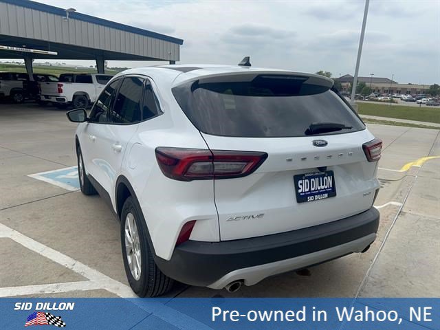 Used 2023 White Ford Active image 3