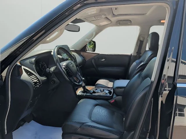 Used 2021 Black Nissan SL image 10