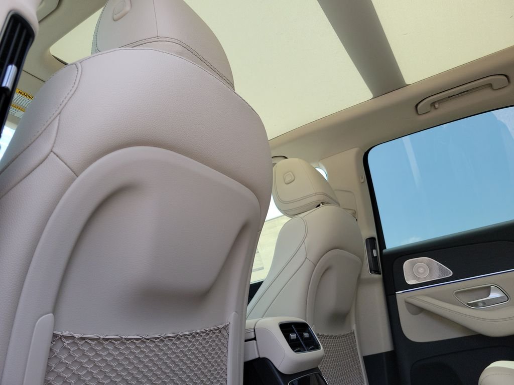 New 2026 Polar White Mercedes-Benz GLE 350 image 12