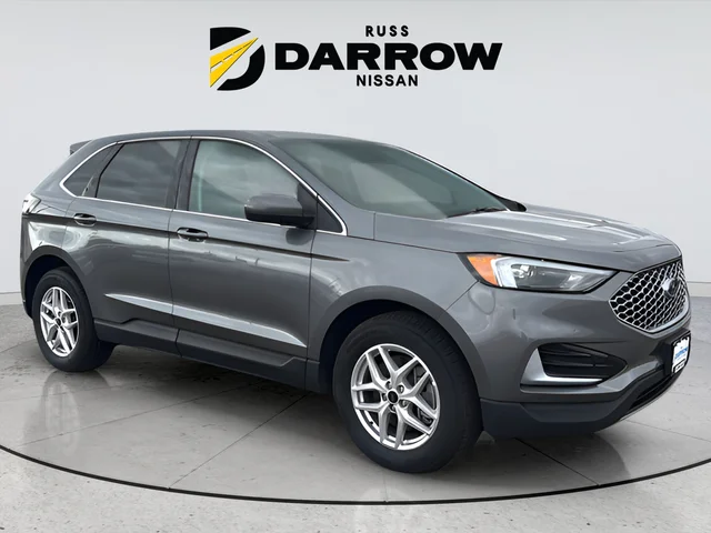 Used 2024 Gray Ford SEL image 7