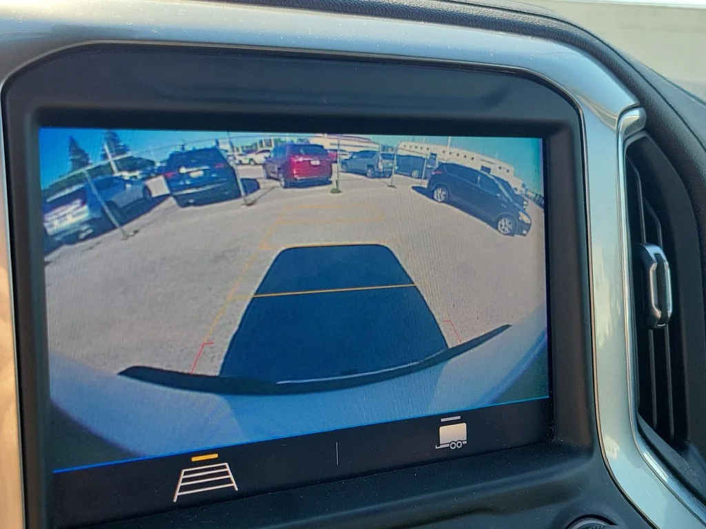 Used 2022  Chevrolet LT image 20