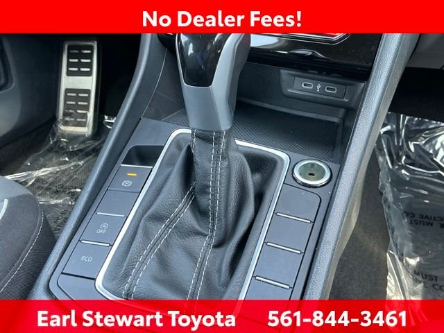 Used 2025 White Volkswagen 1.5T Sport image 31