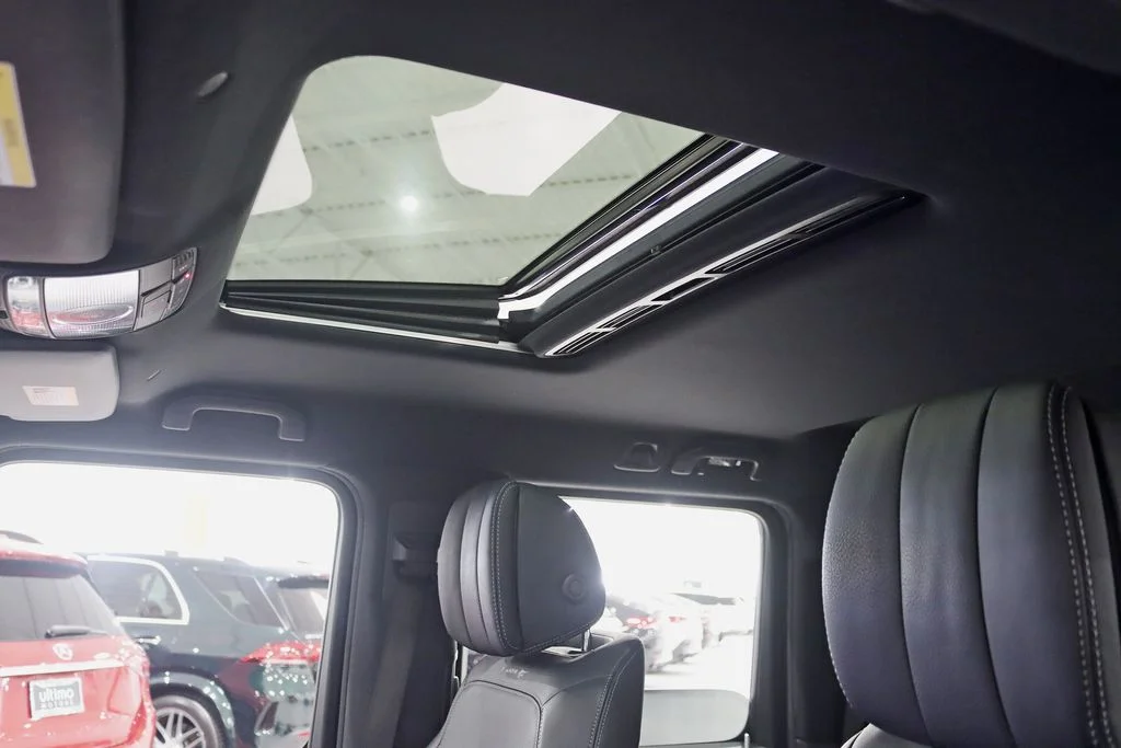 Used 2020 Black Mercedes-Benz G 550 image 30