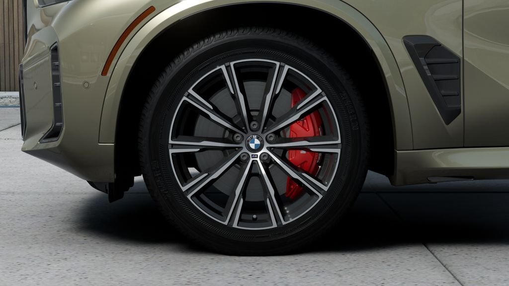 New 2026 Manhattan Green Metallic BMW sDrive40i image 29