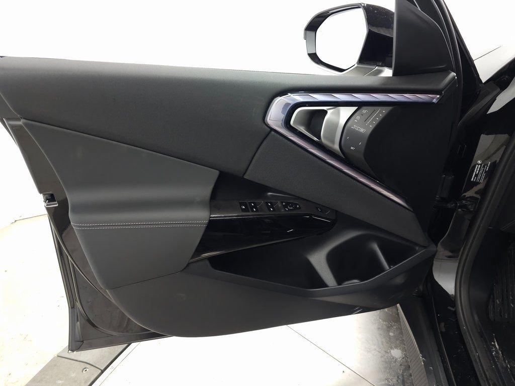 Used 2026 Black Sapphire Metallic BMW 30 xDrive image 10