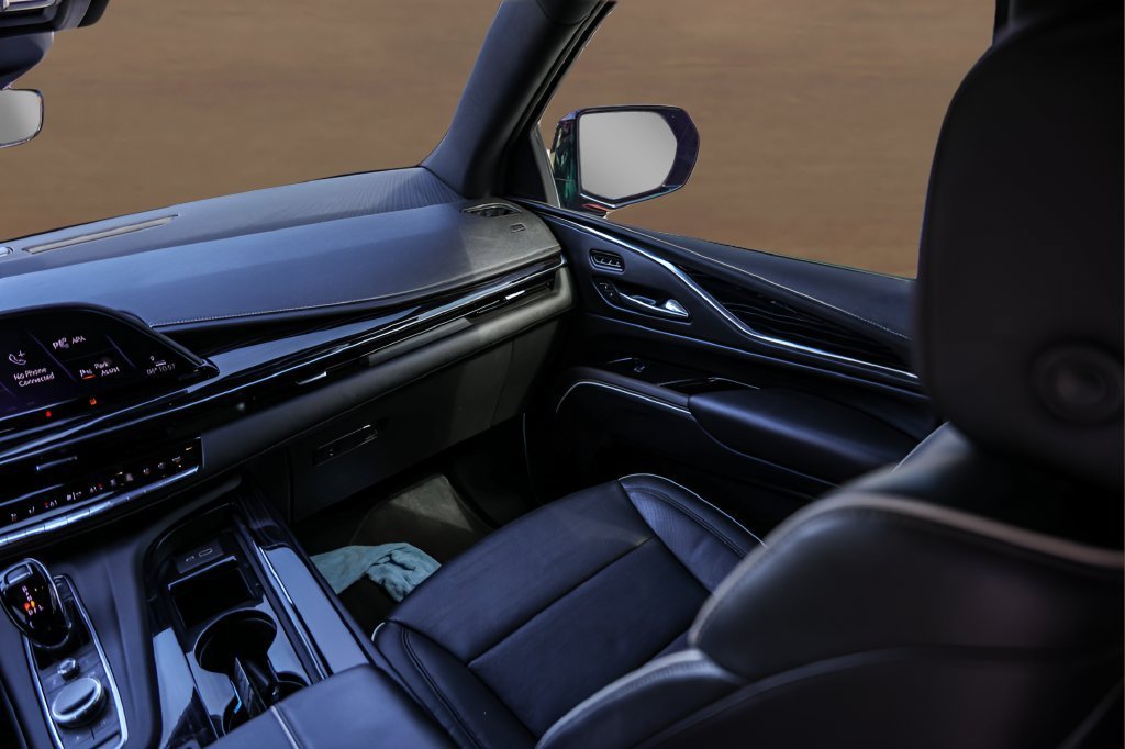 Used 2021 DARK MOON BLUE METALLIC Cadillac Sport image 30