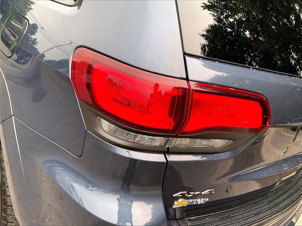 Used 2020 Blue Jeep Limited X image 32