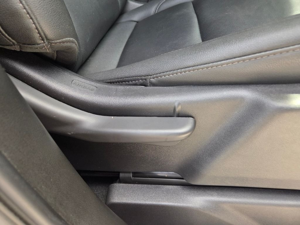 Used 2024 Blue Chevrolet LT image 17