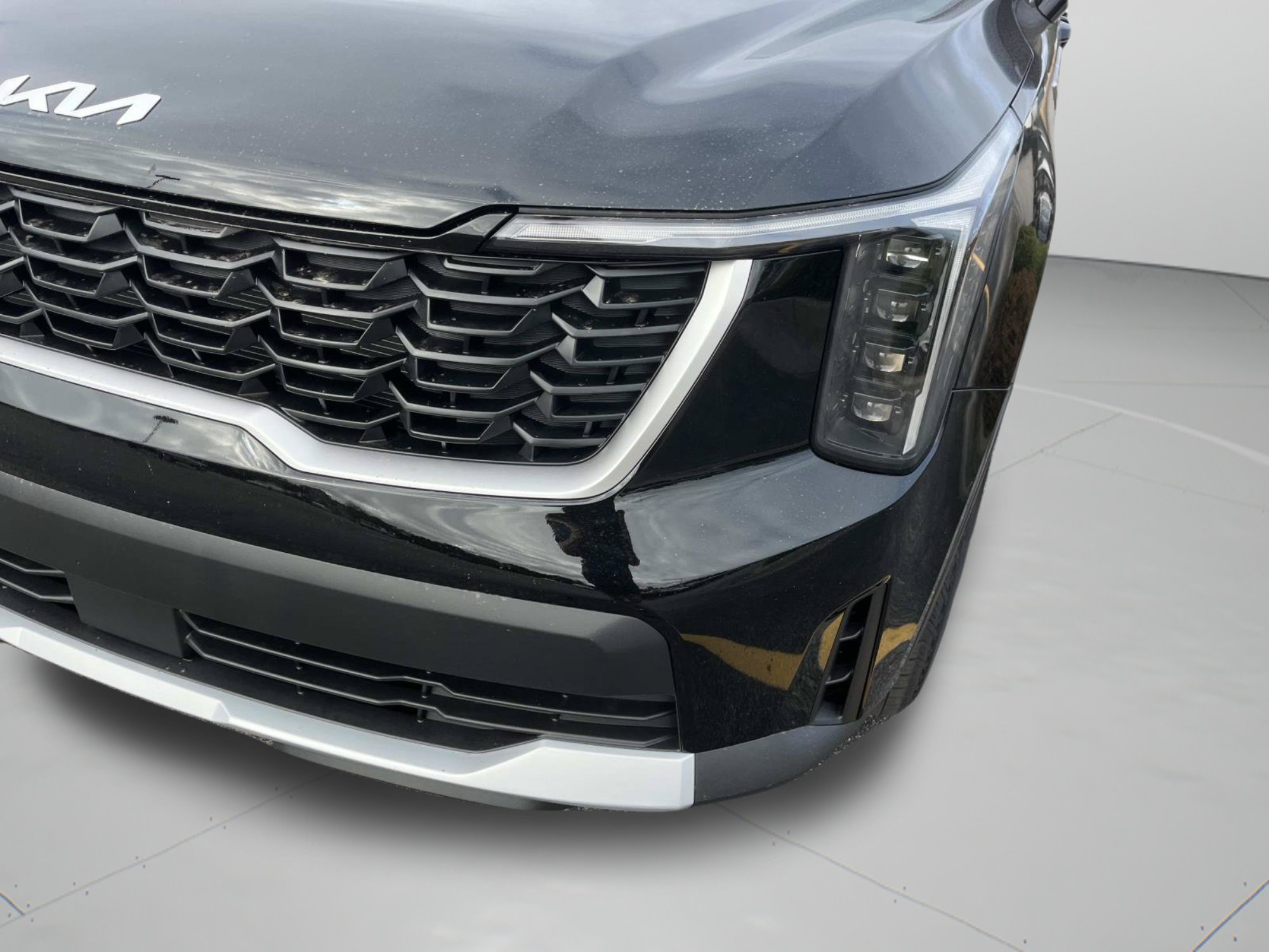 New 2026 Ebony Black Kia LX image 30