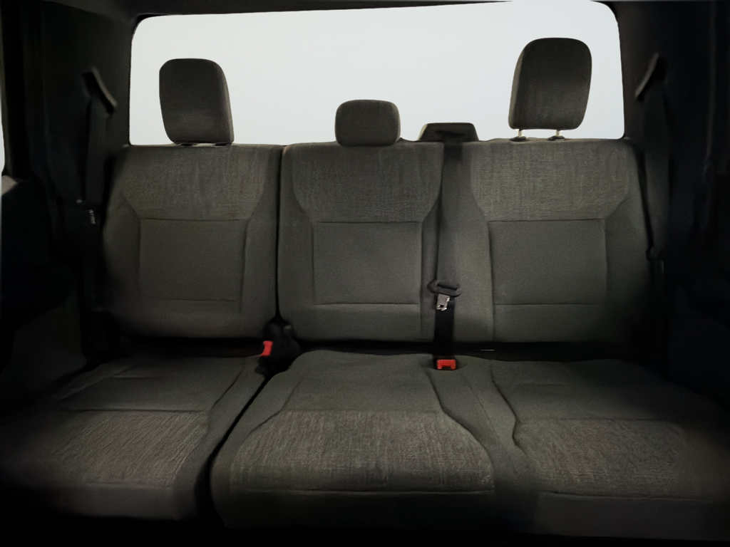 Used 2023 Black Ford XLT image 29