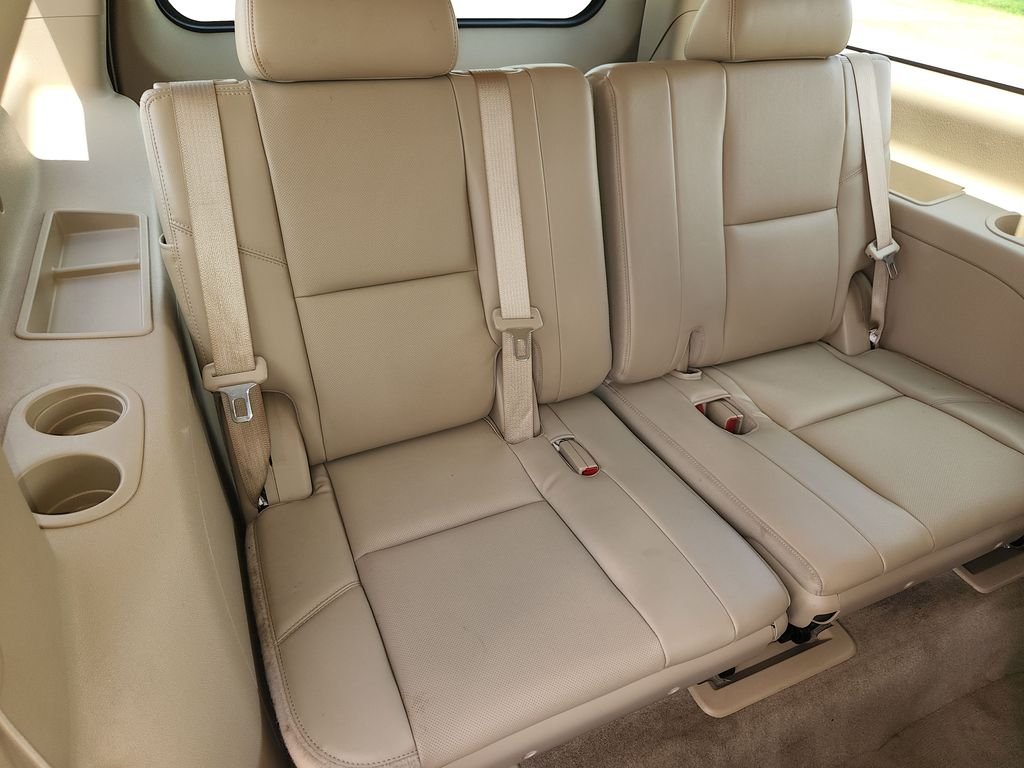 Used 2013 White Chevrolet LTZ image 15