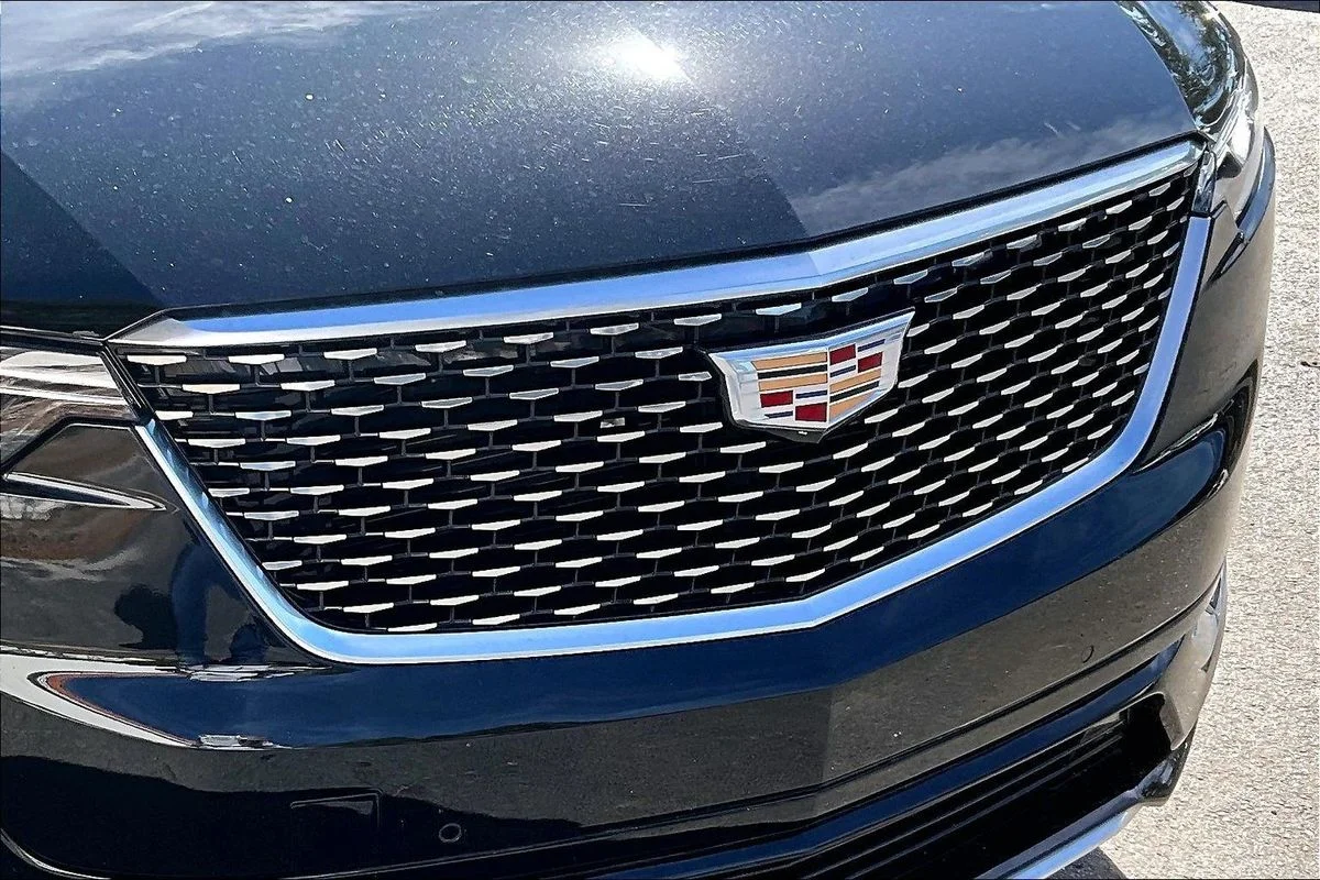 Used 2024 Black Cadillac FWD Luxury image 35