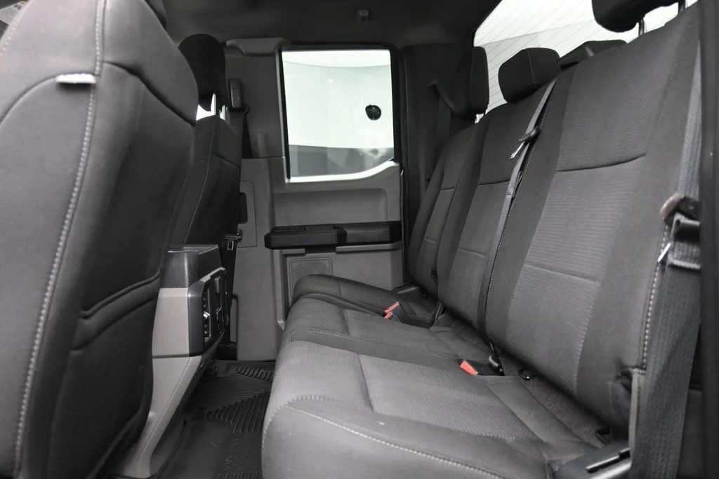 Used 2018 Gray Ford XL image 12