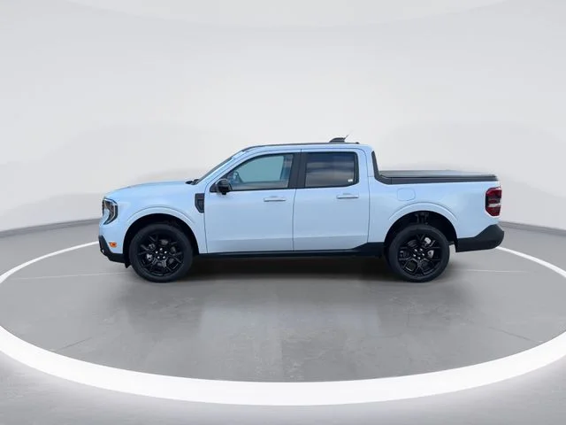 Used 2026 White Ford Lariat image 4