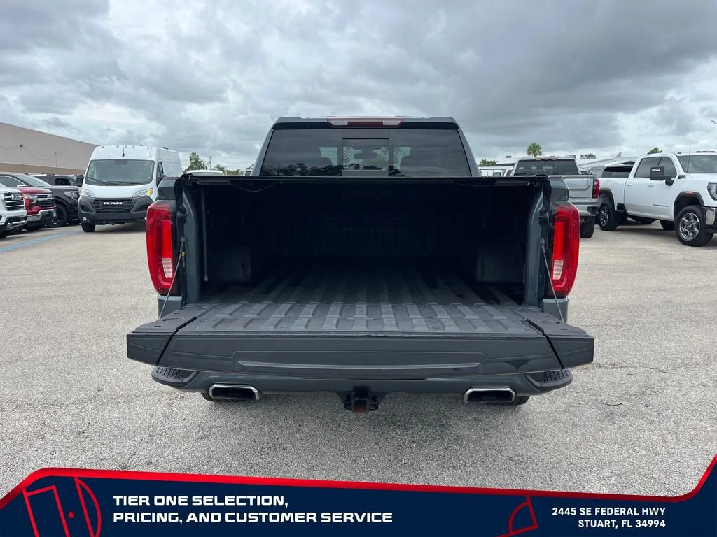 Used 2020 DARK SKY METALLIC GMC Denali image 16