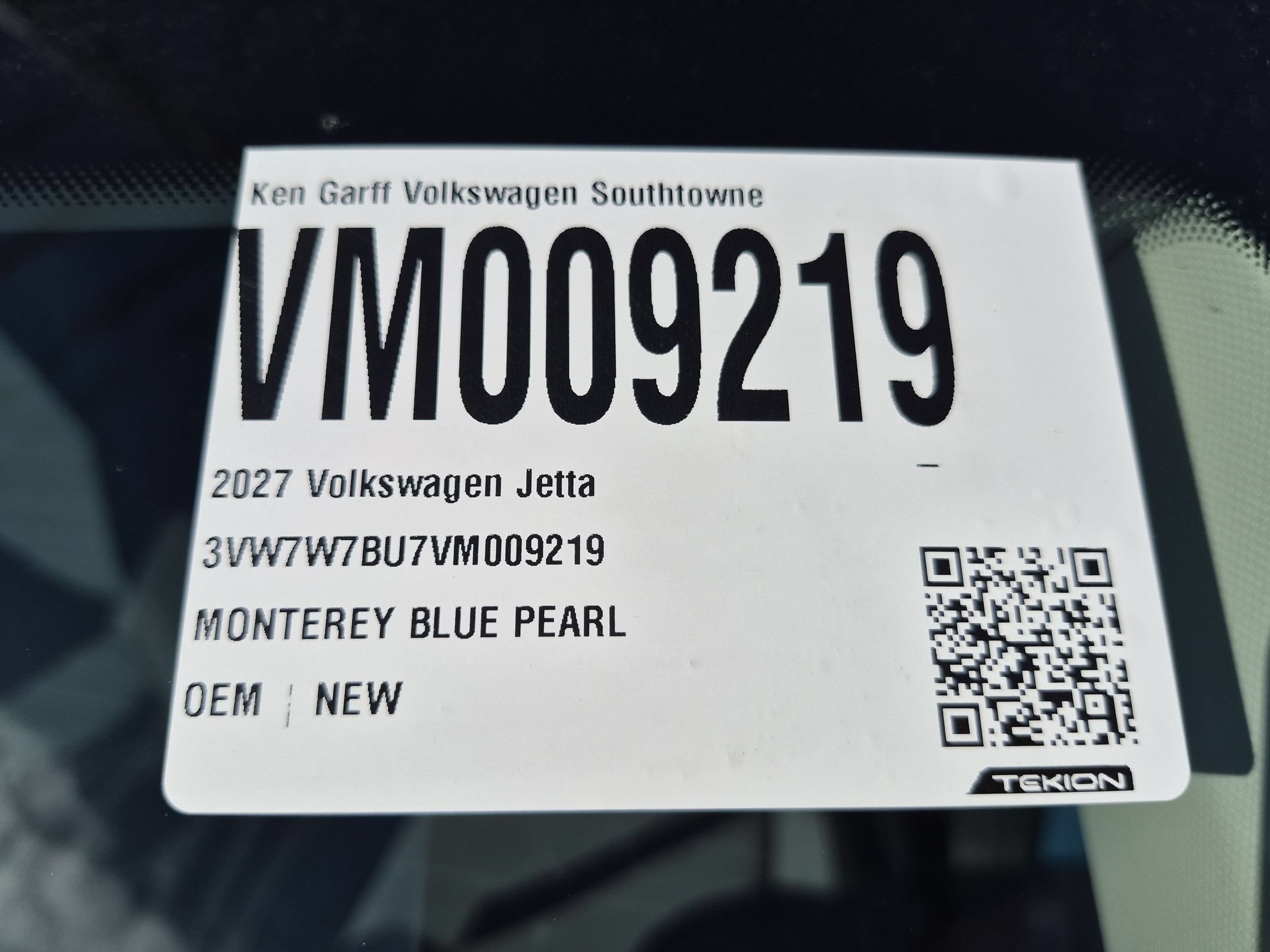 New 2027 Monterey Blue Pearl Volkswagen SE image 17