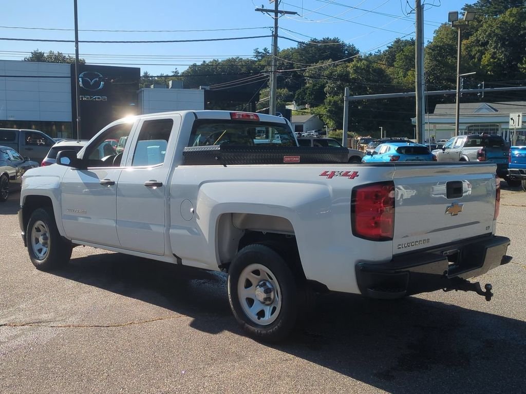 Used 2019 White Chevrolet WT image 6
