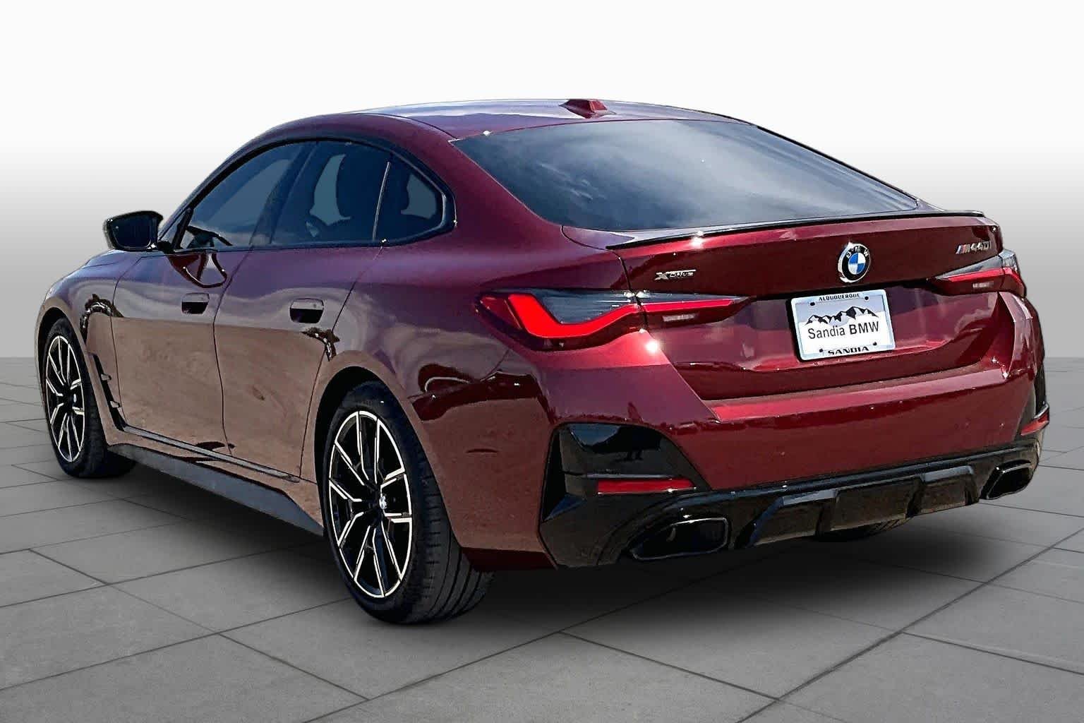 Used 2023 Aventurin Red Metallic BMW M440i xDrive image 9
