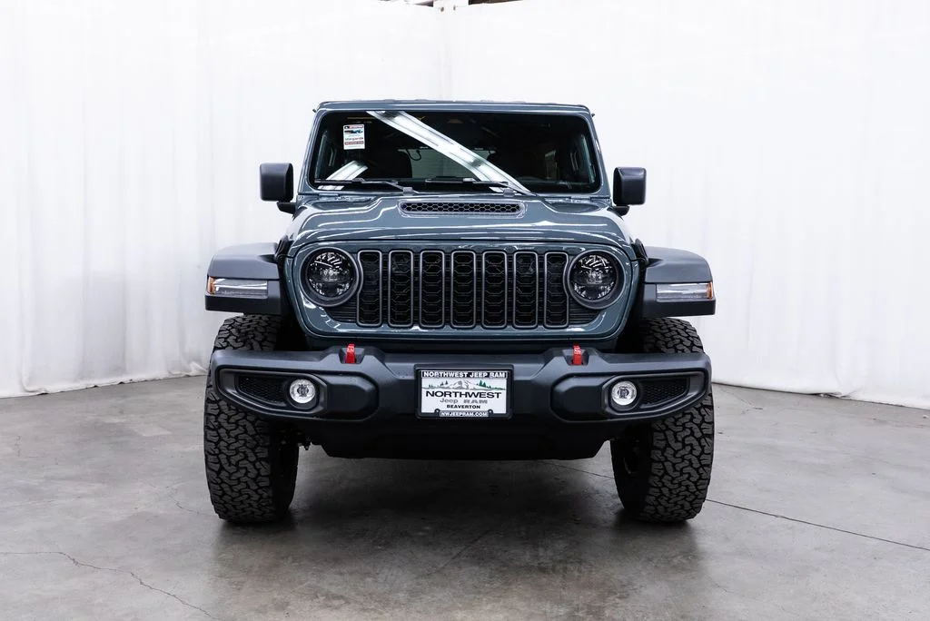 New 2026 Anvil Clear-Coat Exterior Paint Jeep Rubicon image 2