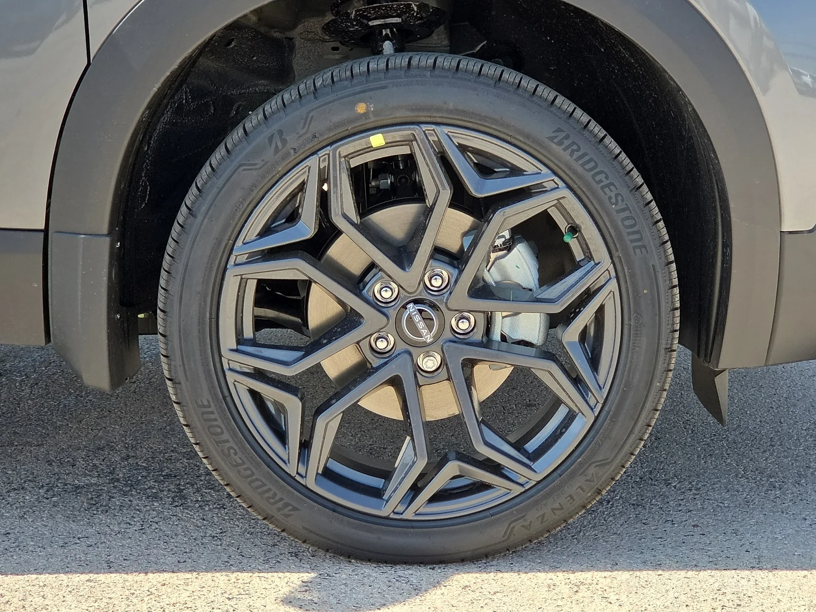 New 2026 XLC 2T Gun Red Nissan SR Front-Wheel Drive image 8