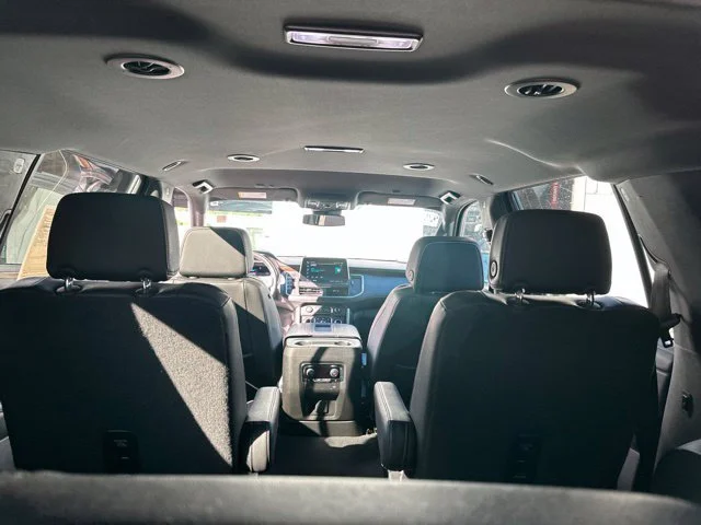 2024 Chevrolet Suburban Premier - Photo 16