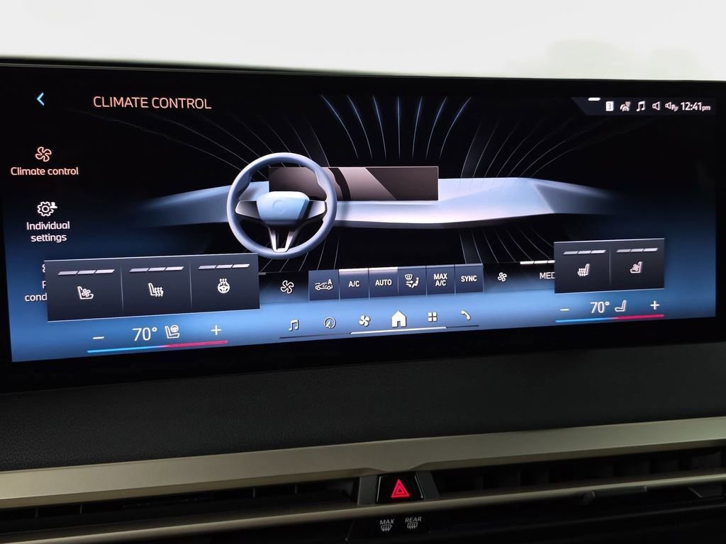 Used 2026 Storm Bay Metallic BMW xDrive60 image 24