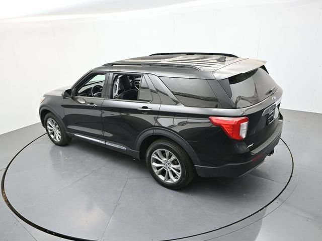 Used 2023 Black Metallic Ford XLT image 12